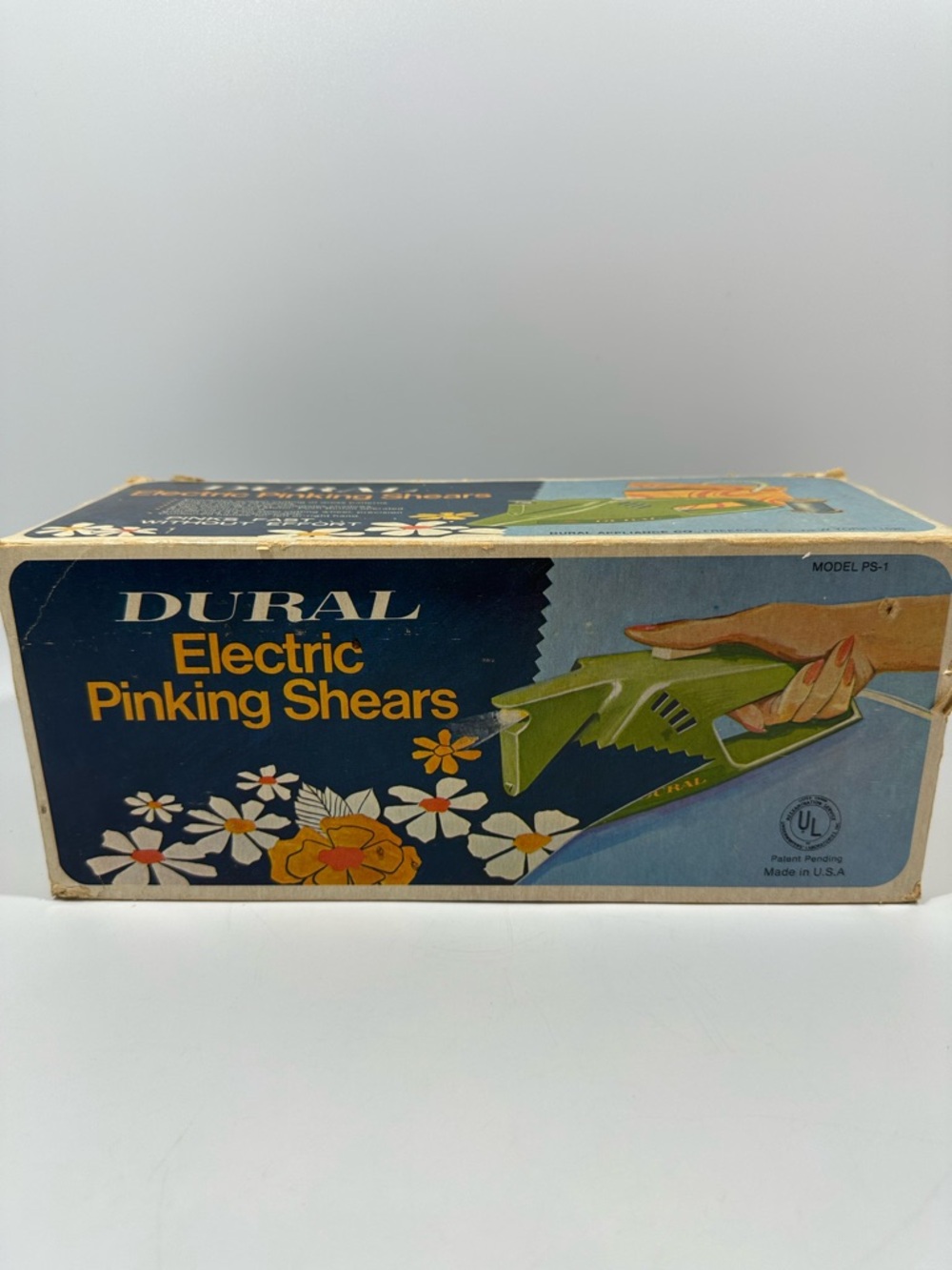 Vintage Dural Electric Pinking Shears